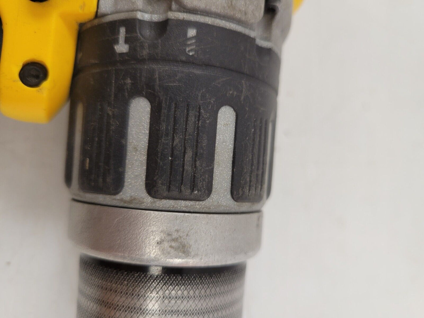 (64301-1) Dewalt DCD796 Drill