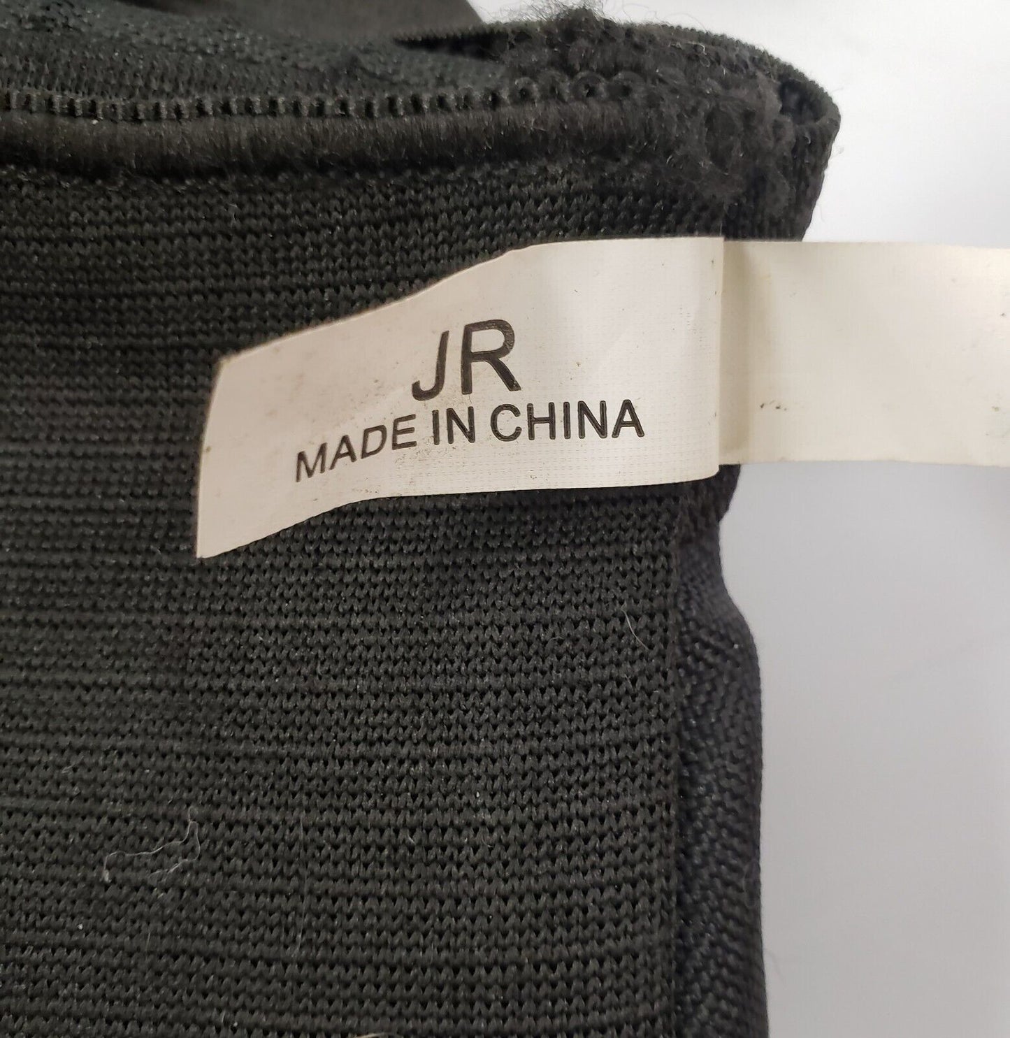 (68239-7) Scorpion Roller Blade Pads-Size Junior Regular