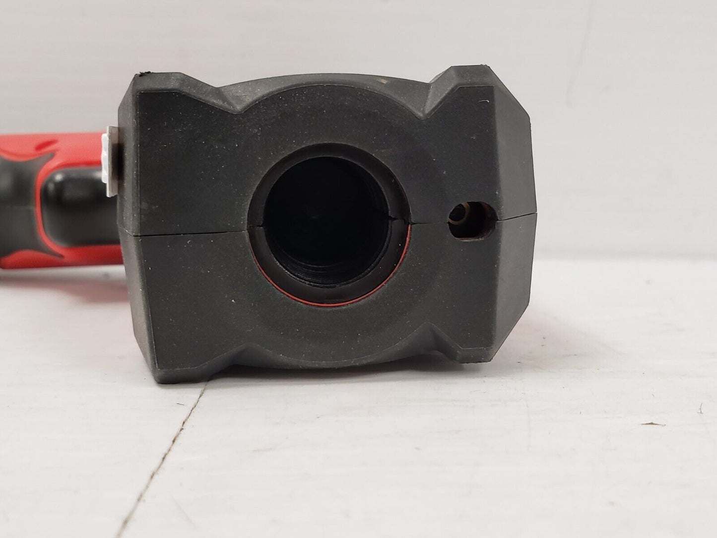 (65118-1) Milwaukee 2268-20 Infrared Thermometer