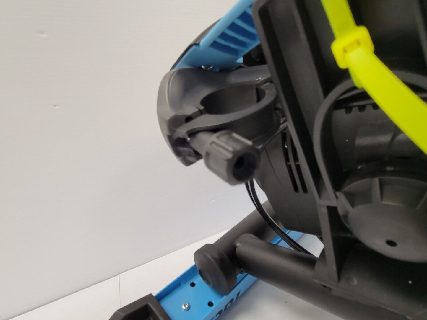 (59534-1) Tacx Boost Bicycle Trainer