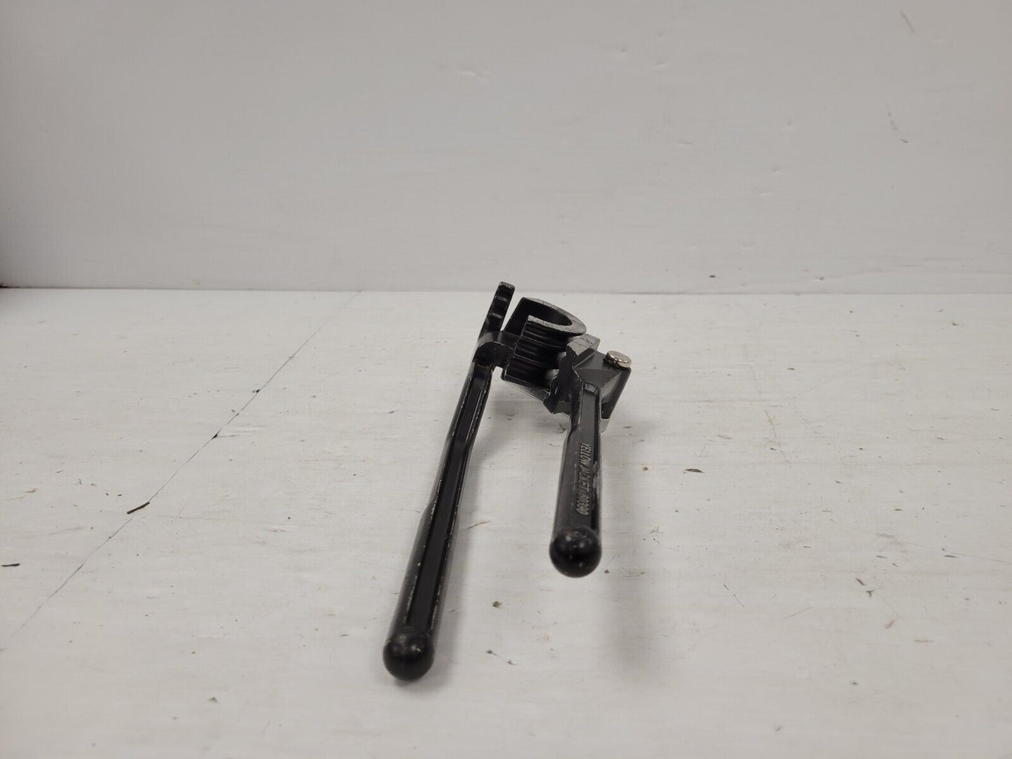 (69720-6) No Name 3 in 1 Tube Bender