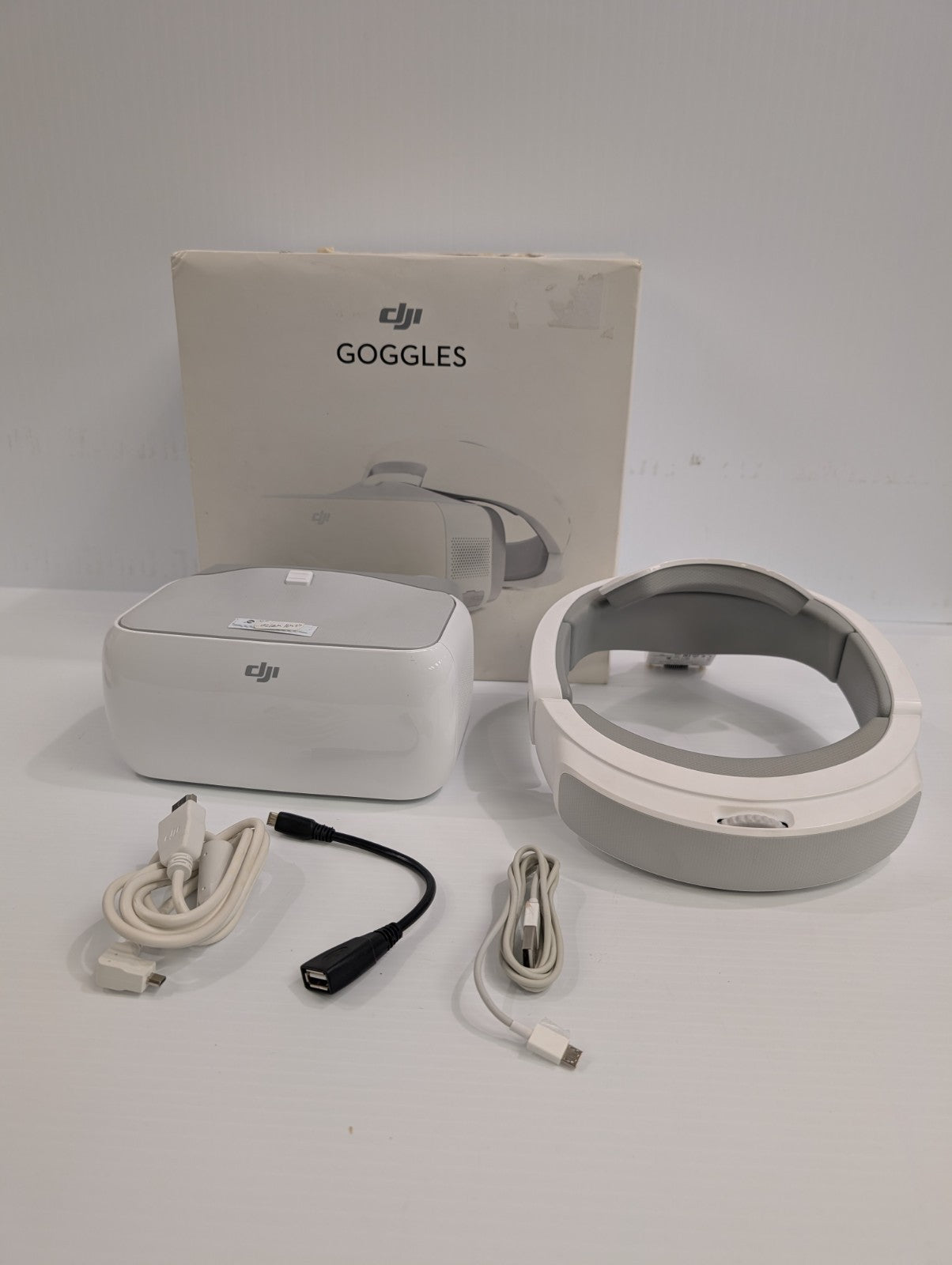 dji goggles g1s B421) DJI G1S Drone Goggles – Product Deliveries