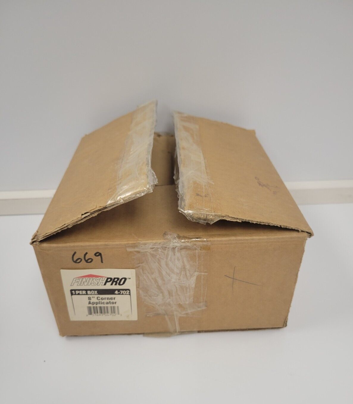 (69825-1) Finish Pro 4-702 Corner Applicator