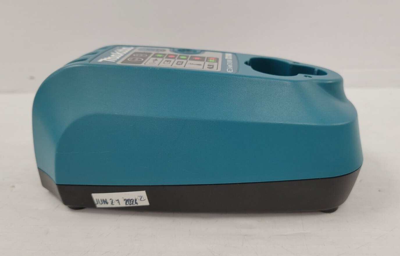 (60843-2) Makita DC10WA Battery Charger