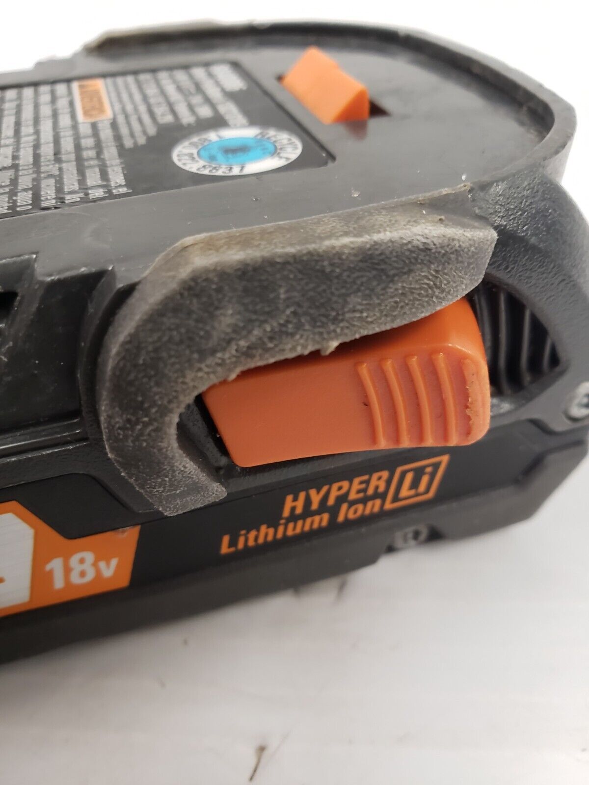 (62400-1) Ridgid R840086 18V Battery-2.0 Ah