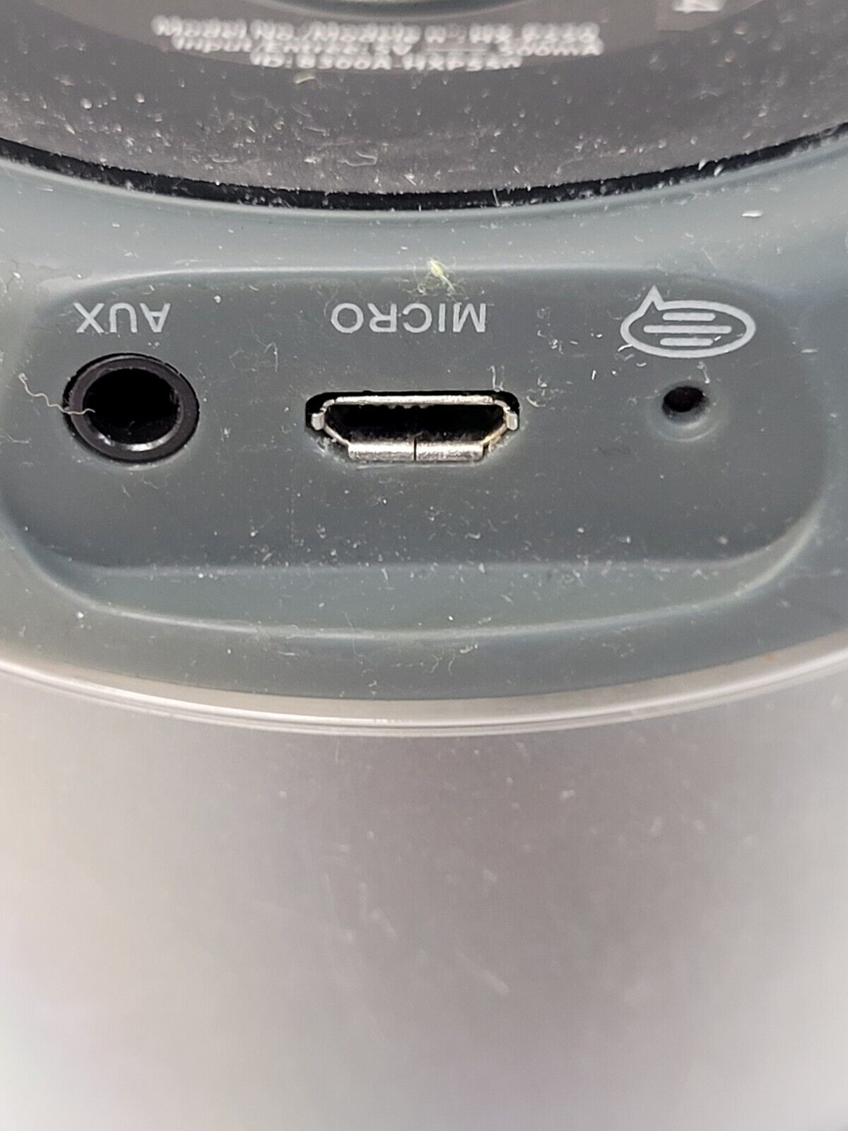 (N80170-1) Mini haut-parleur audio Jam HX-P550