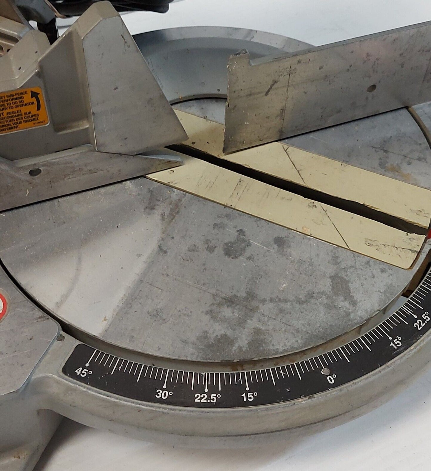(N80912-1) Makita IS1040 Mitre Saw