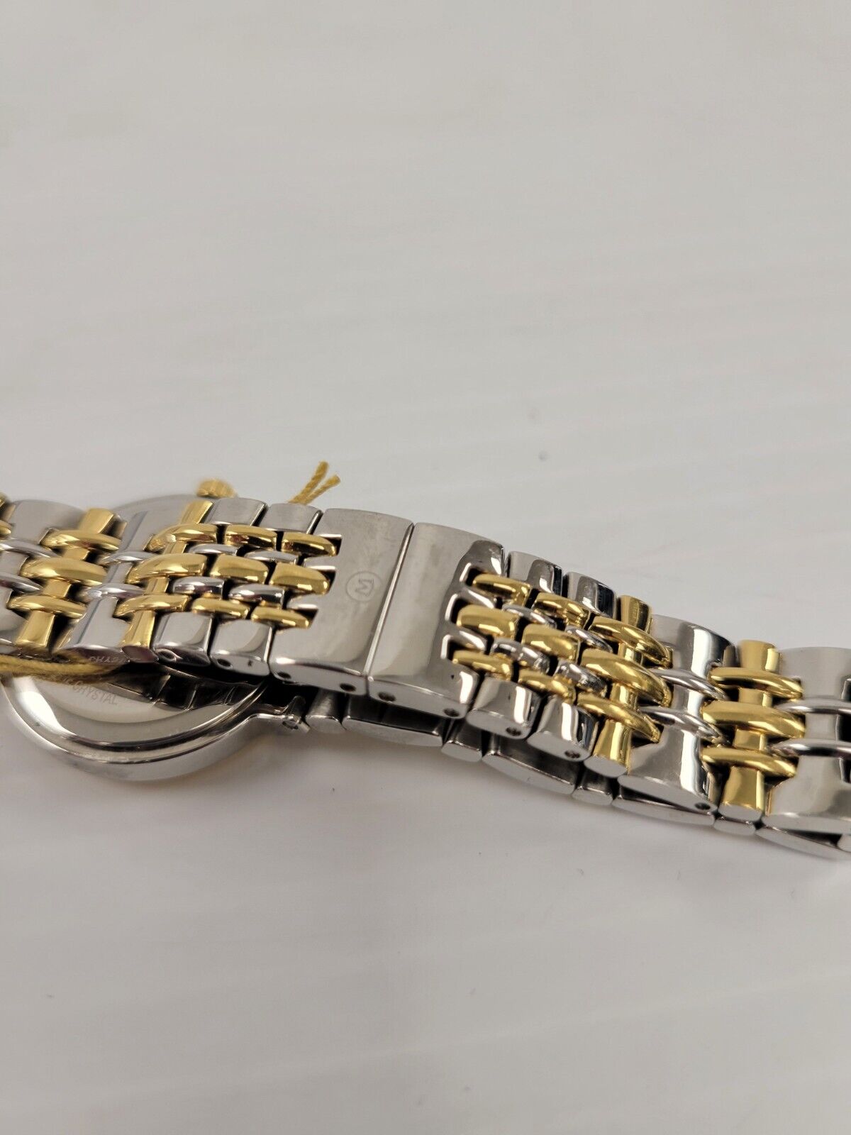 (45435-1) Movado 81E4-1845 Watch