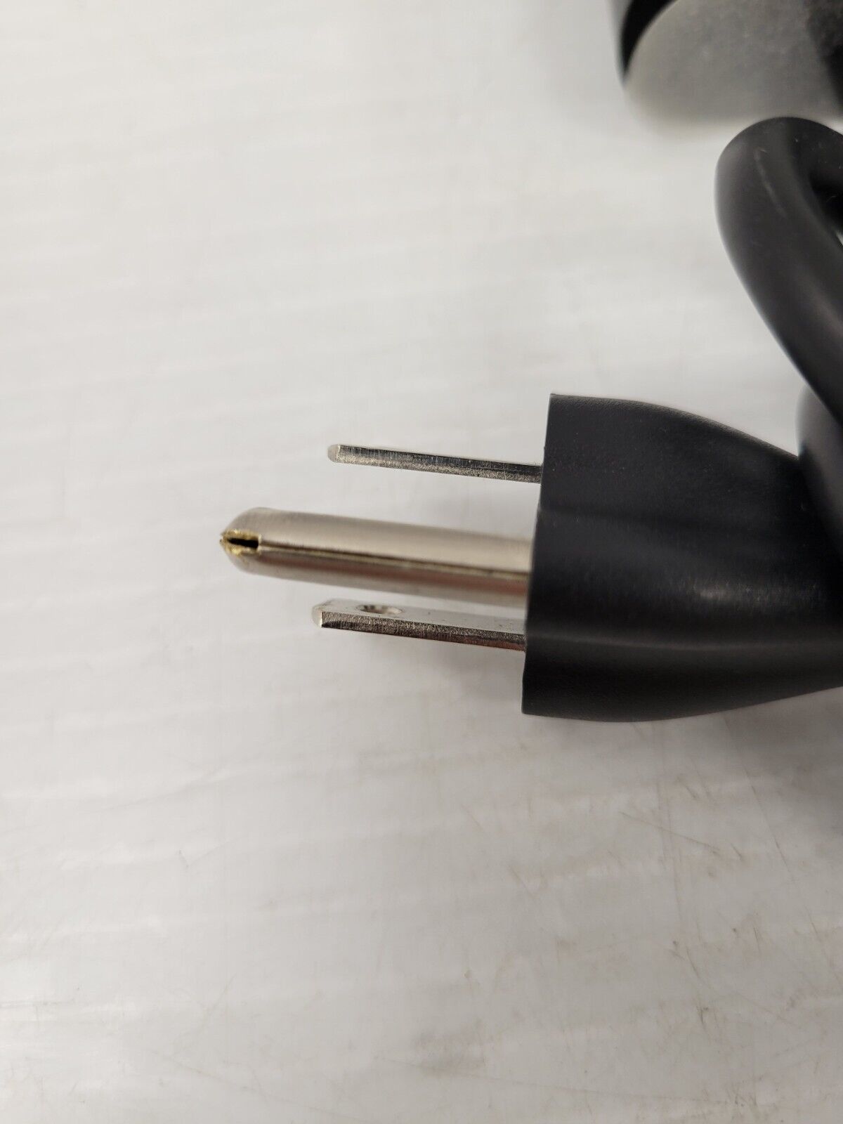 (48356-2) Ordinateur portable HP AX201D2W