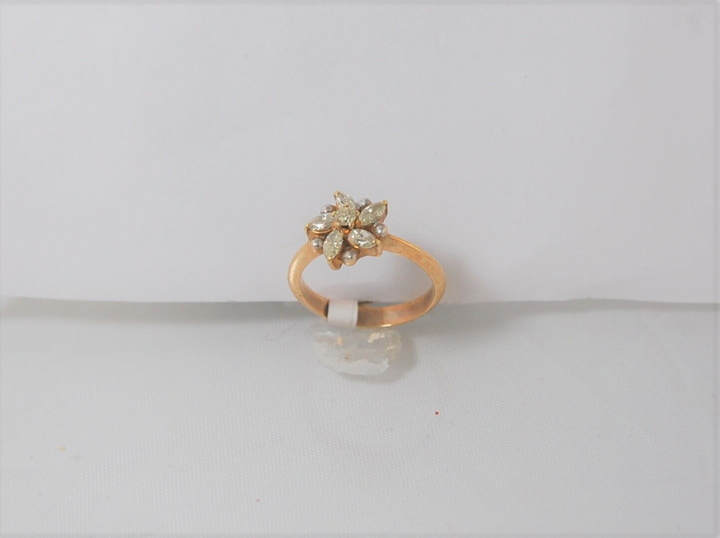 (I-4947-433) Ladies gold multistone diamond ring