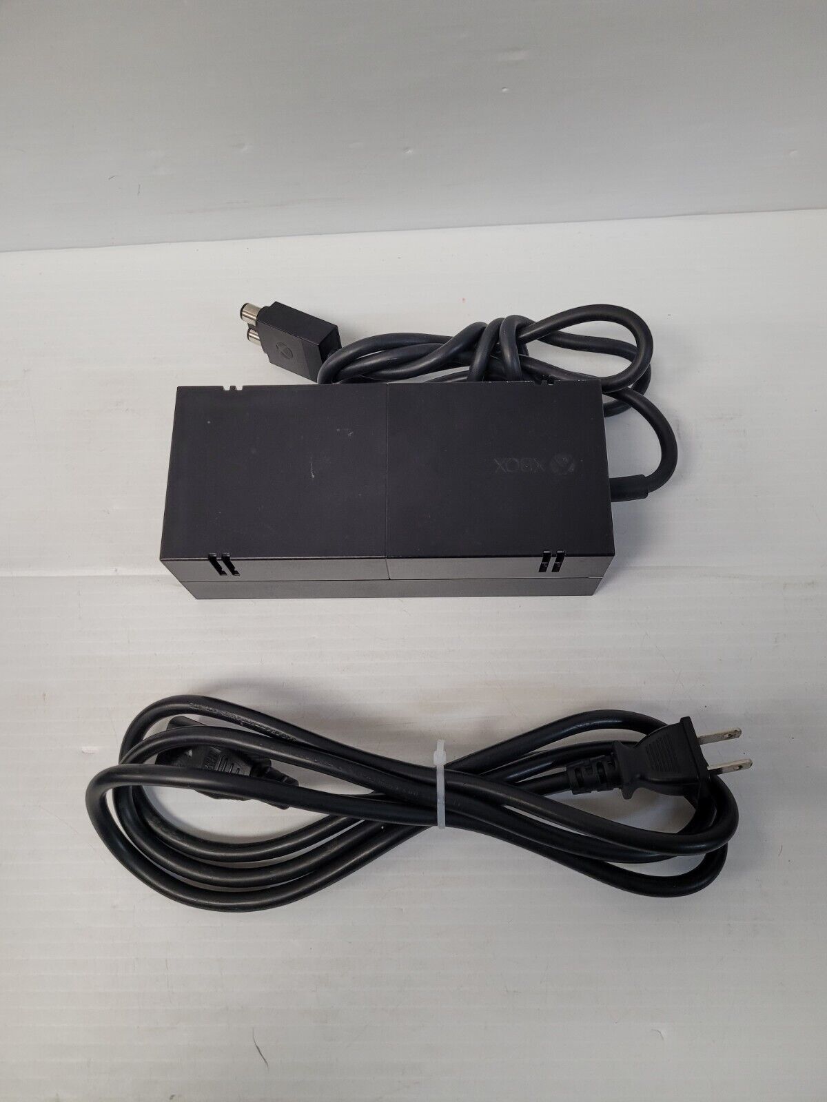 (N80455-1) Microsoft 1540 Xbox 1 500 Go