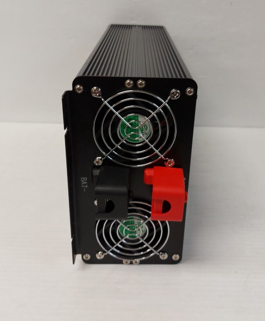 (N82181-1) Roadbatt 2500W Inverter