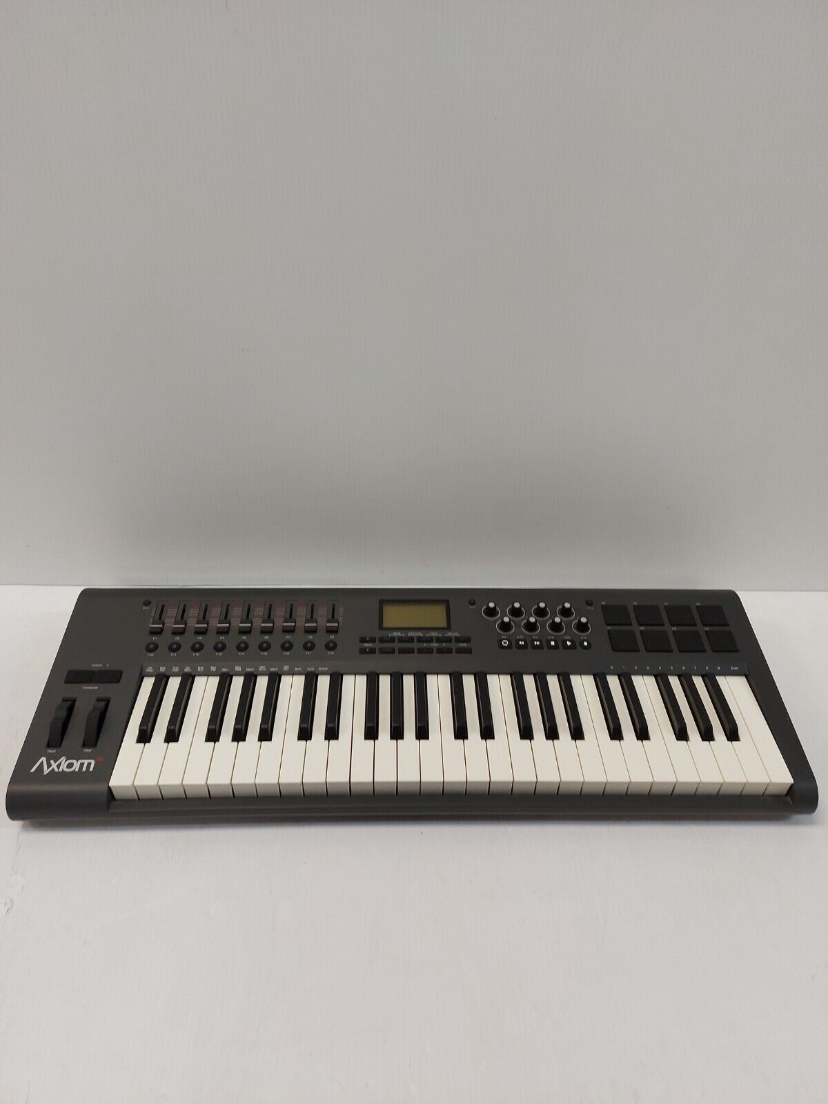 (N79708-1) M-Audio Axiom 49 Keyboard