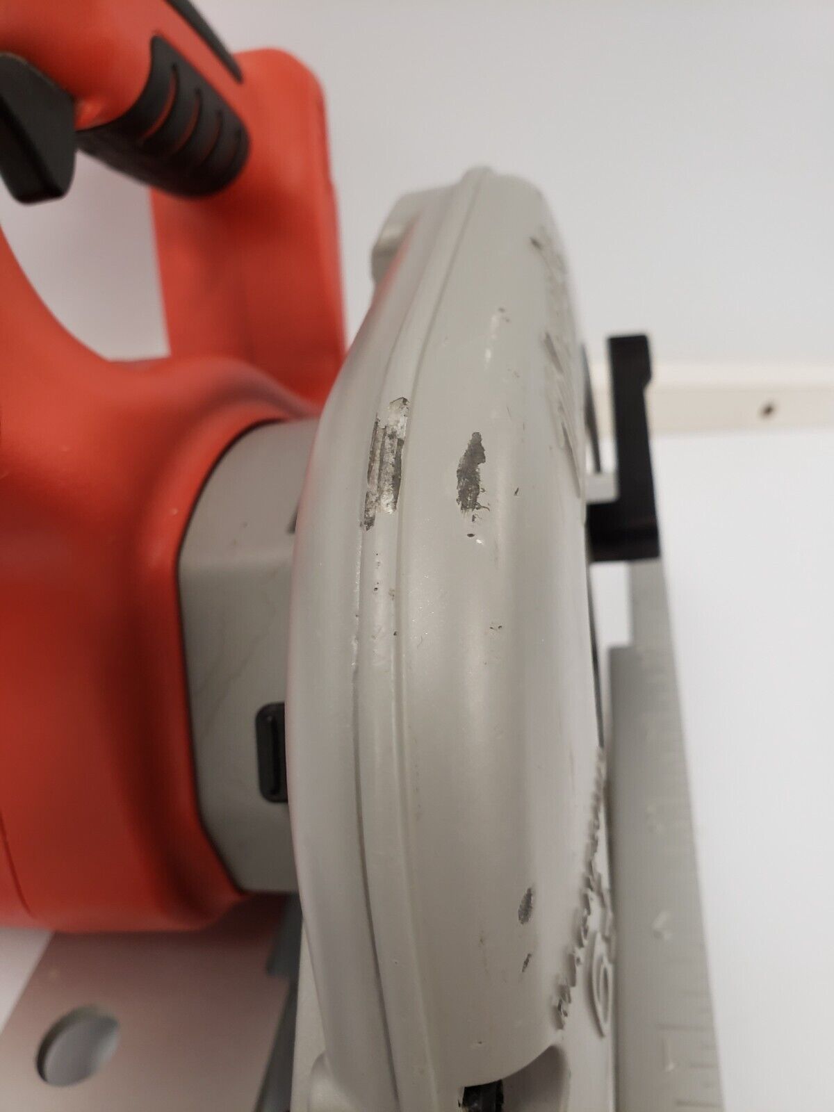 (70724-3) Milwaukee 0730-20 Circular Saw