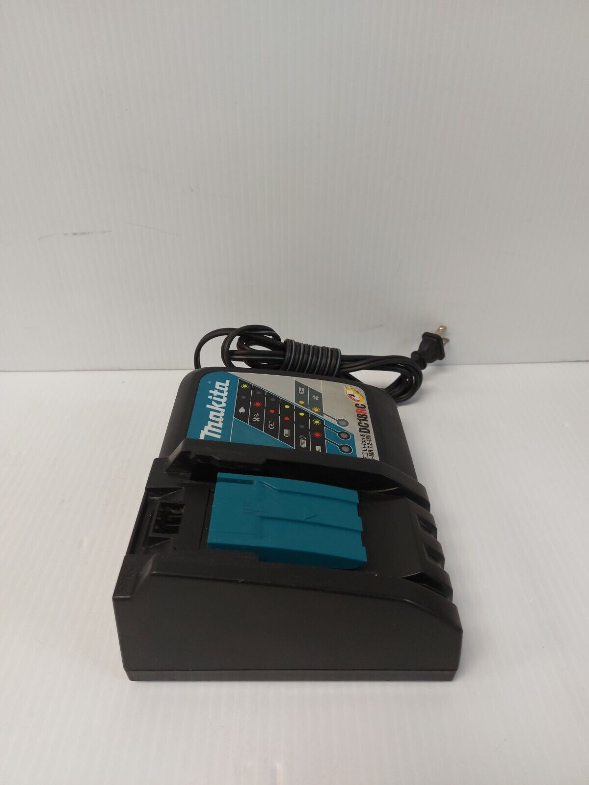 (NI-21266) Makita DC18RC Battery Charger