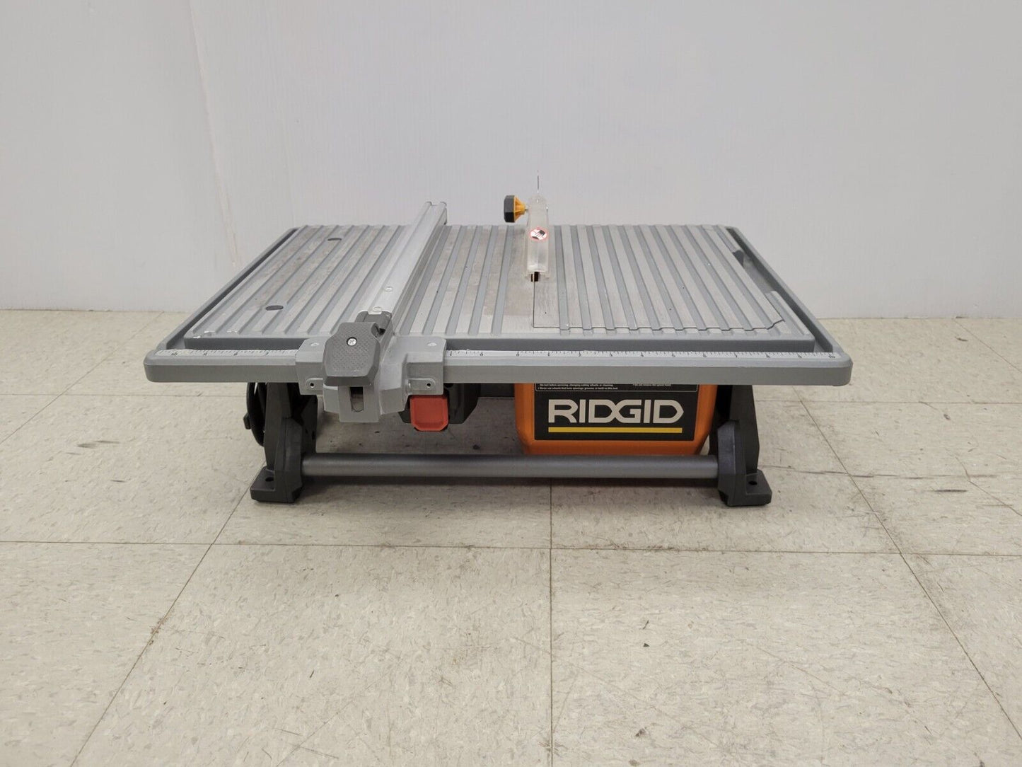 (66815-1) Ridgid R40211CN Tile Saw