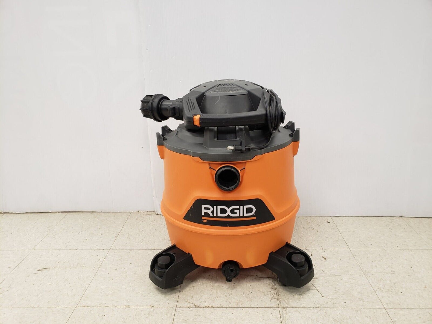 (I-36280) Ridgid Tools HD16000 Shop Vacuum