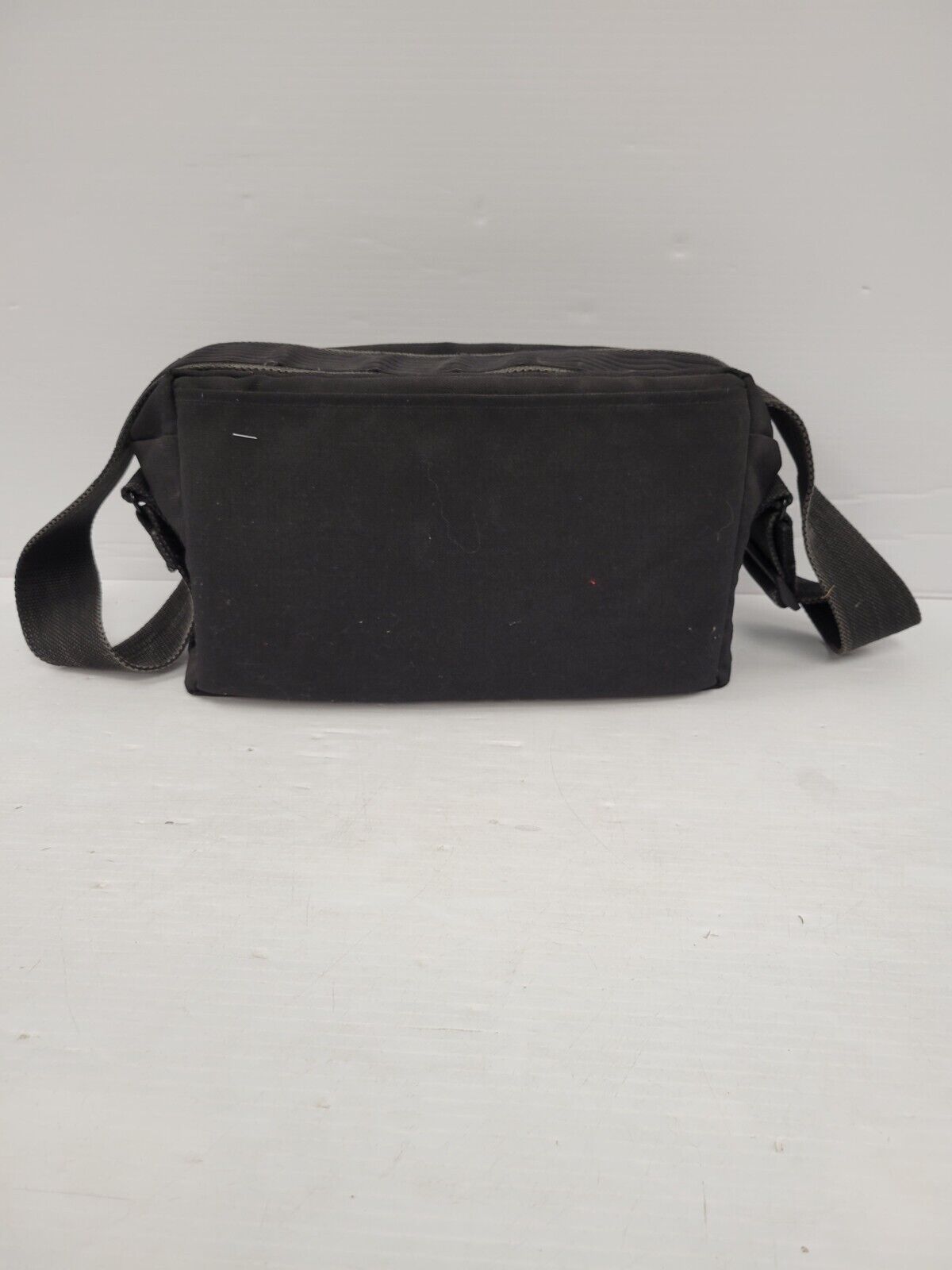 (I-34749) Polaroid Spectra System Carry Bag