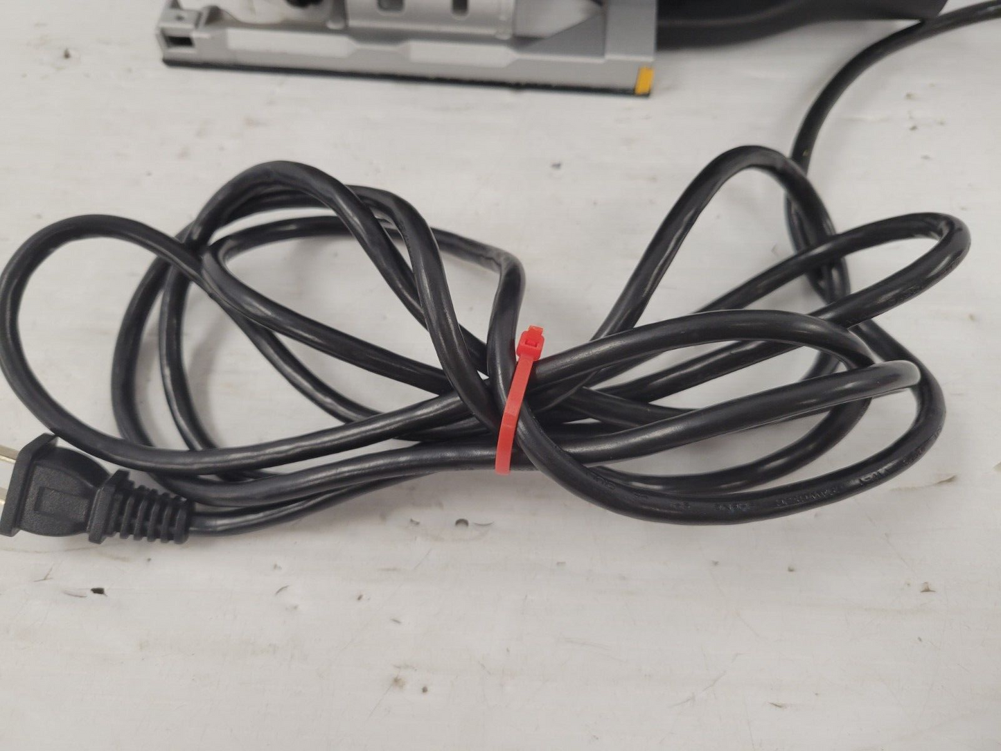 (68189-1) Rona 2001600 Jig Saw