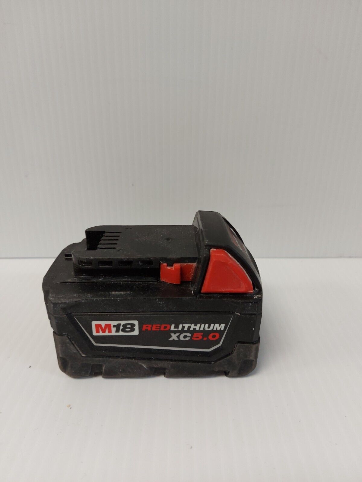 (N82333-6) Milwaukee 2656-20 1/4" Hex Impact Drill