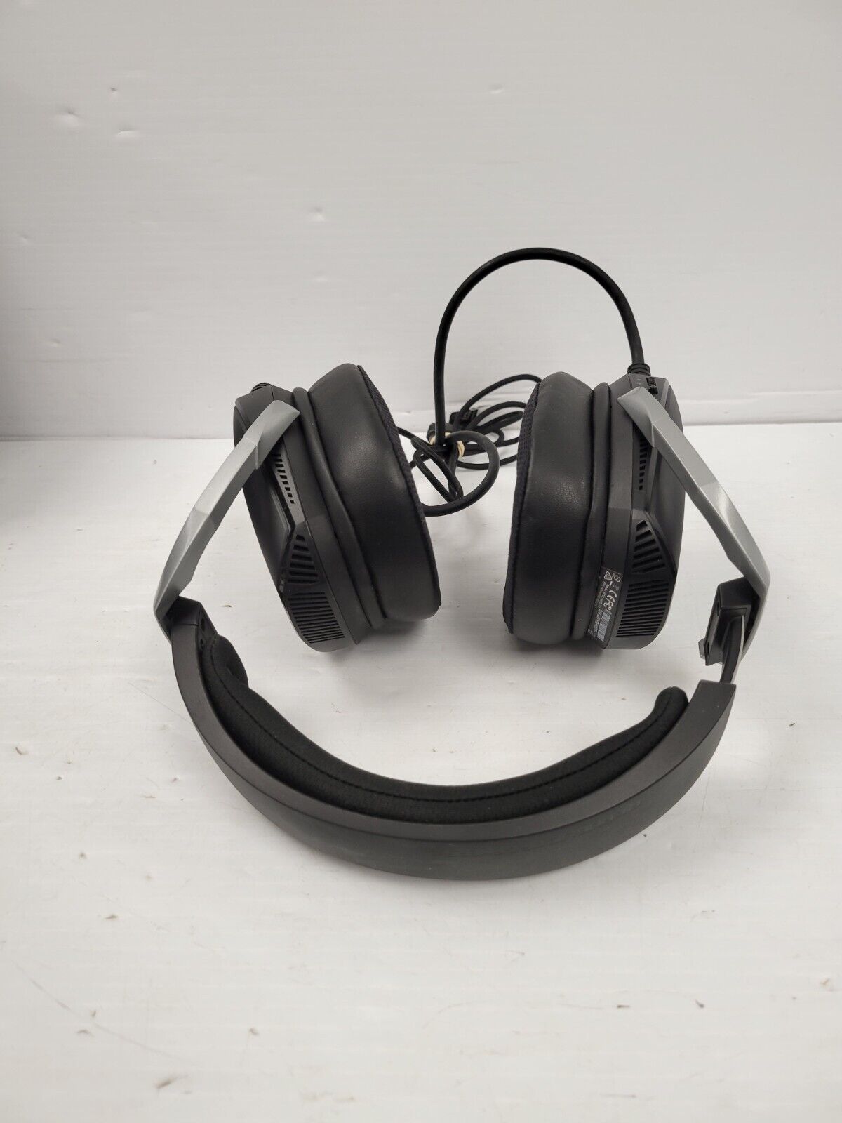 (57168-2) Republic Of Games ROG THETA 7.1 Headphone