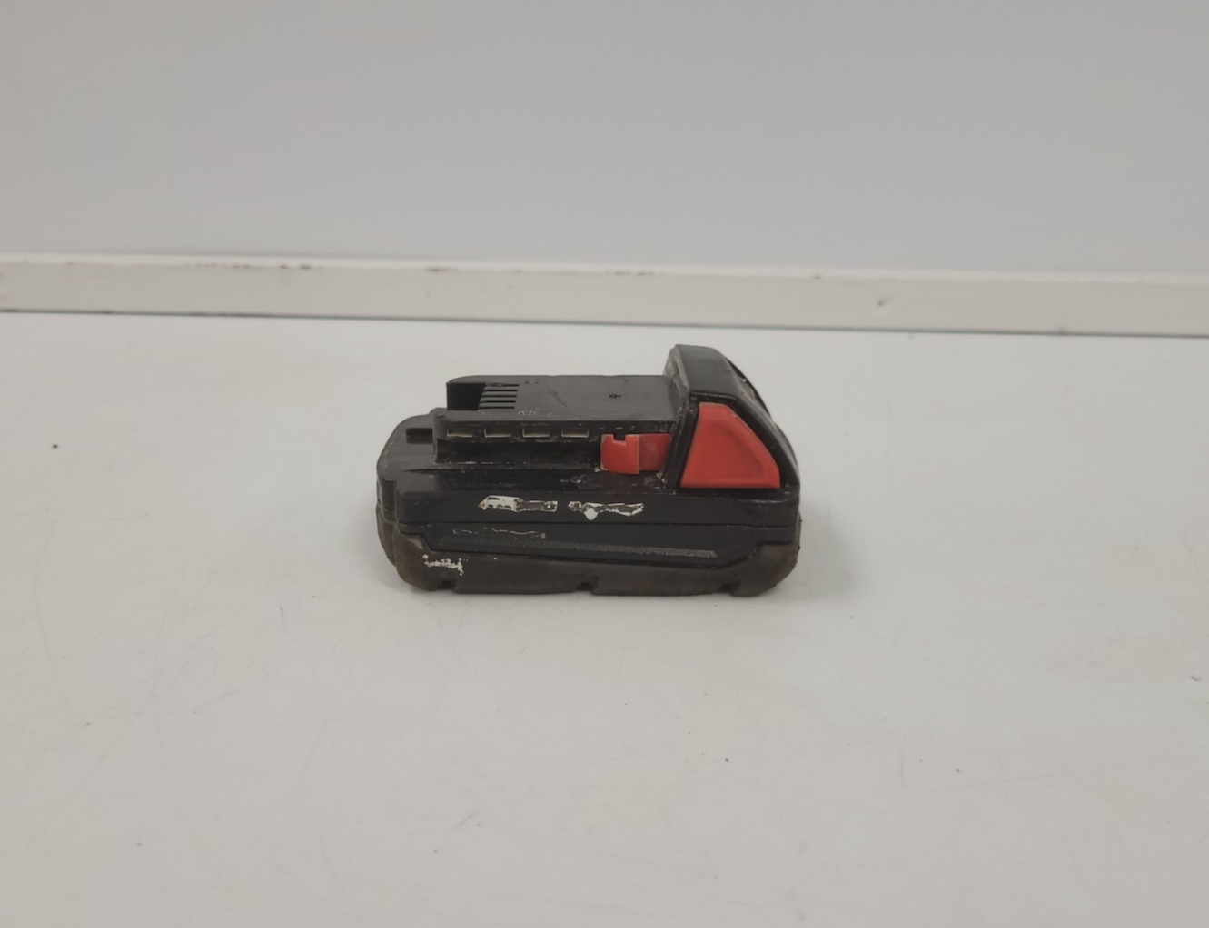 47018155