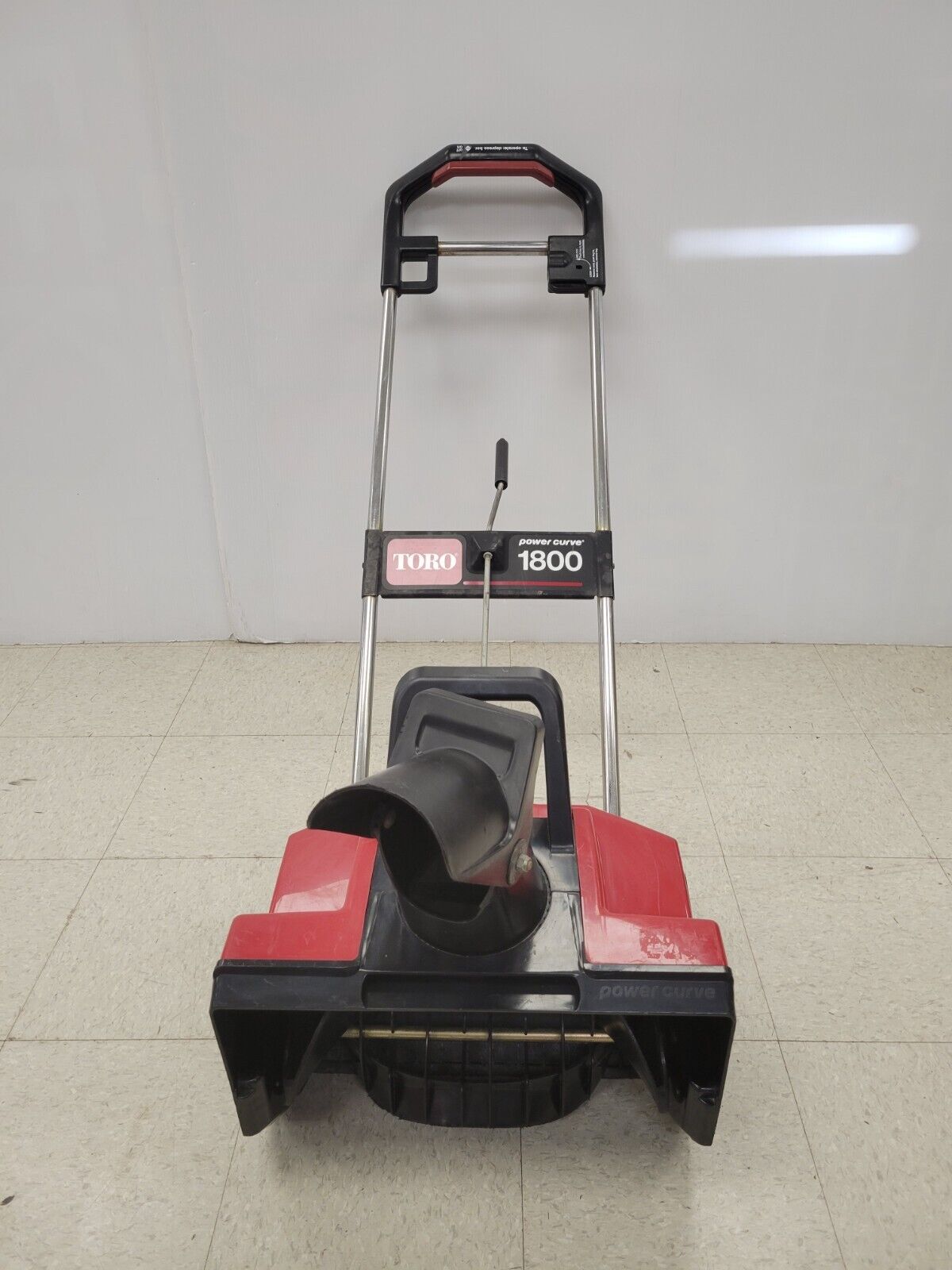 (I-36306) Toro 1800 38025 Snow Thrower