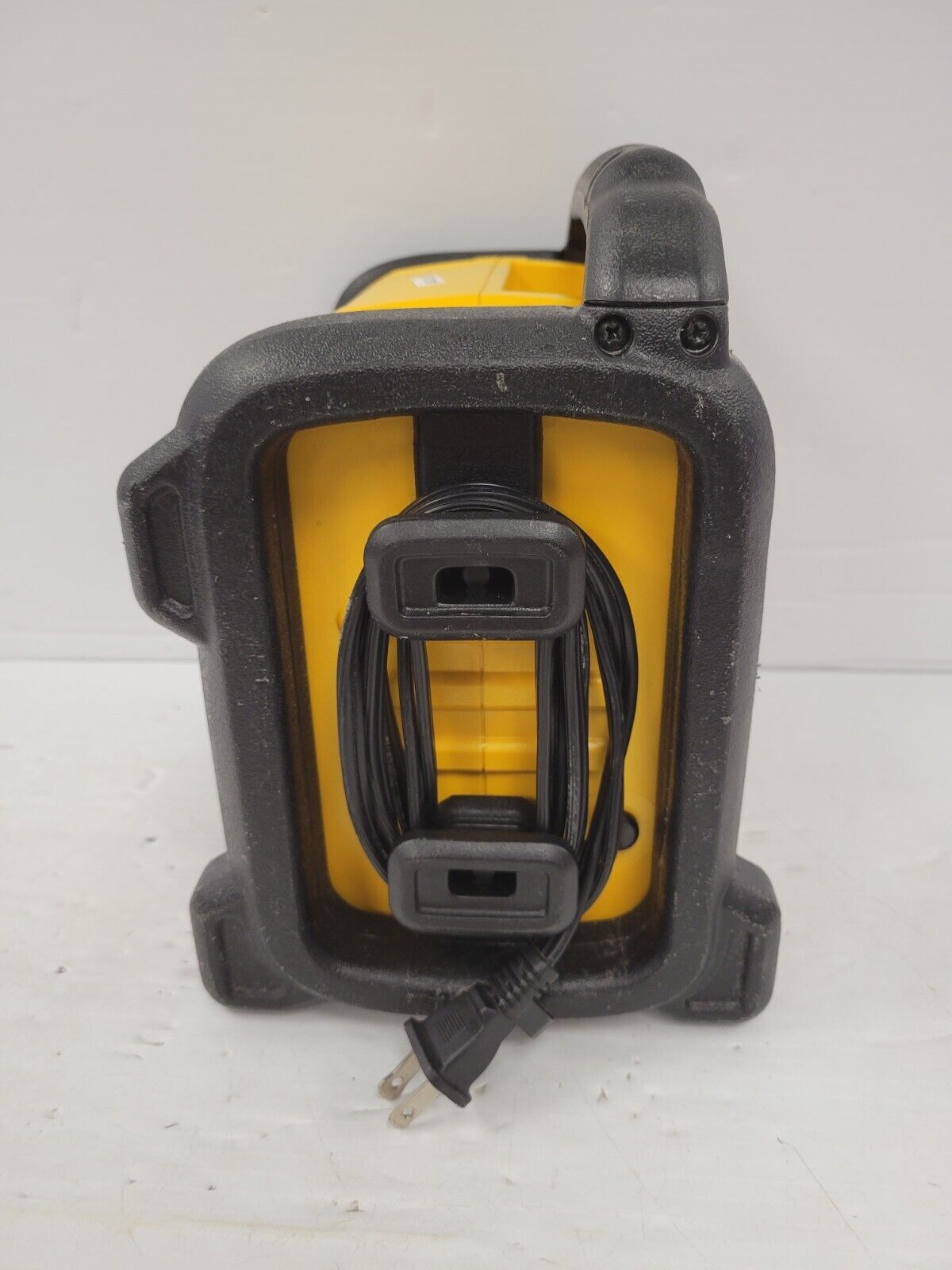 (69042-1) Dewalt DCR018 Work Radio