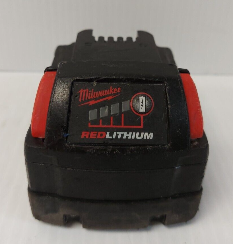 (N84256-2) Milwaukee 48-11-1828 Battery