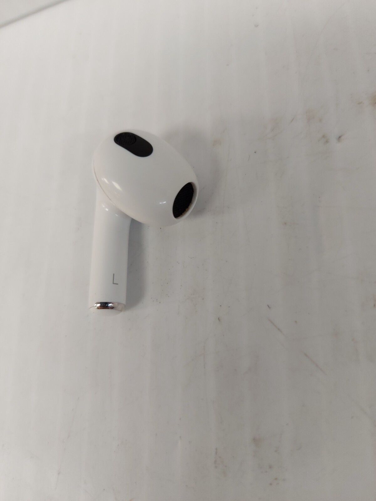 (N85185-2) Apple A2566 Airpods