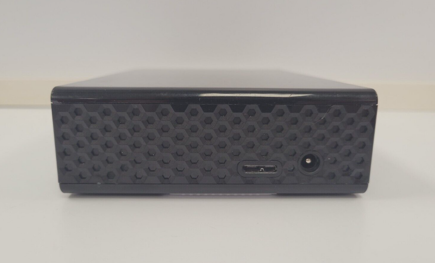 (69040-2) Seagate SRD0PVI 4TB Hard Drive