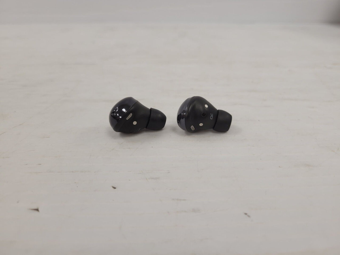 (64276-1) Samsung SM-R190 Ear Buds