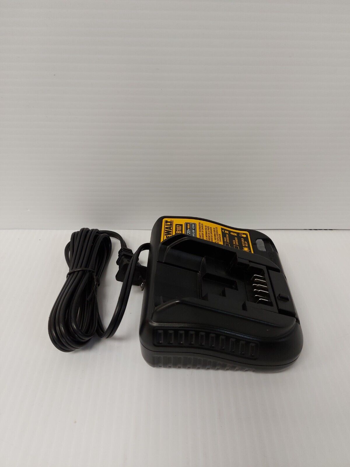 (N85677-5) DeWalt DCD777 1/2" Drill