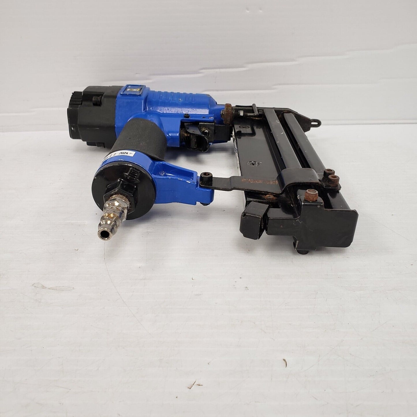 (56365-1) Powerfist 8558215 Nailer