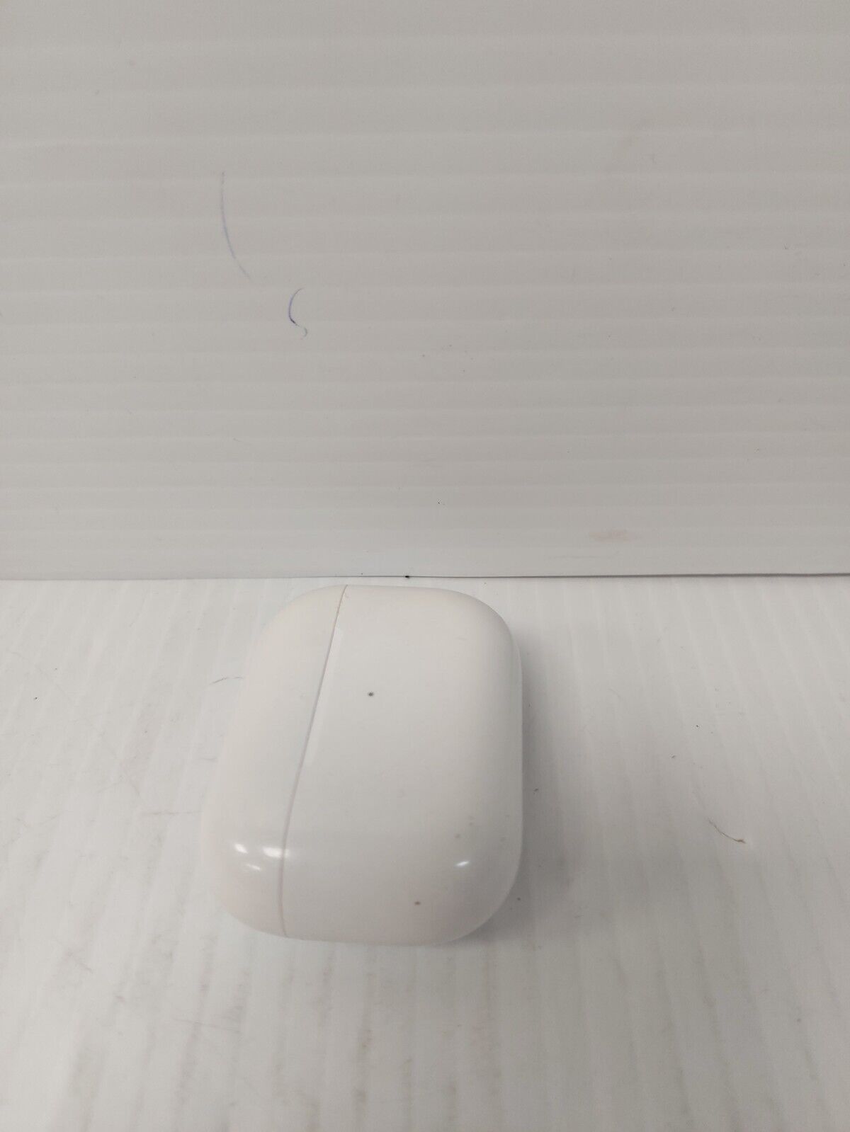 (N86603-3) Apple A2190 Gen 2 Pro Airpods