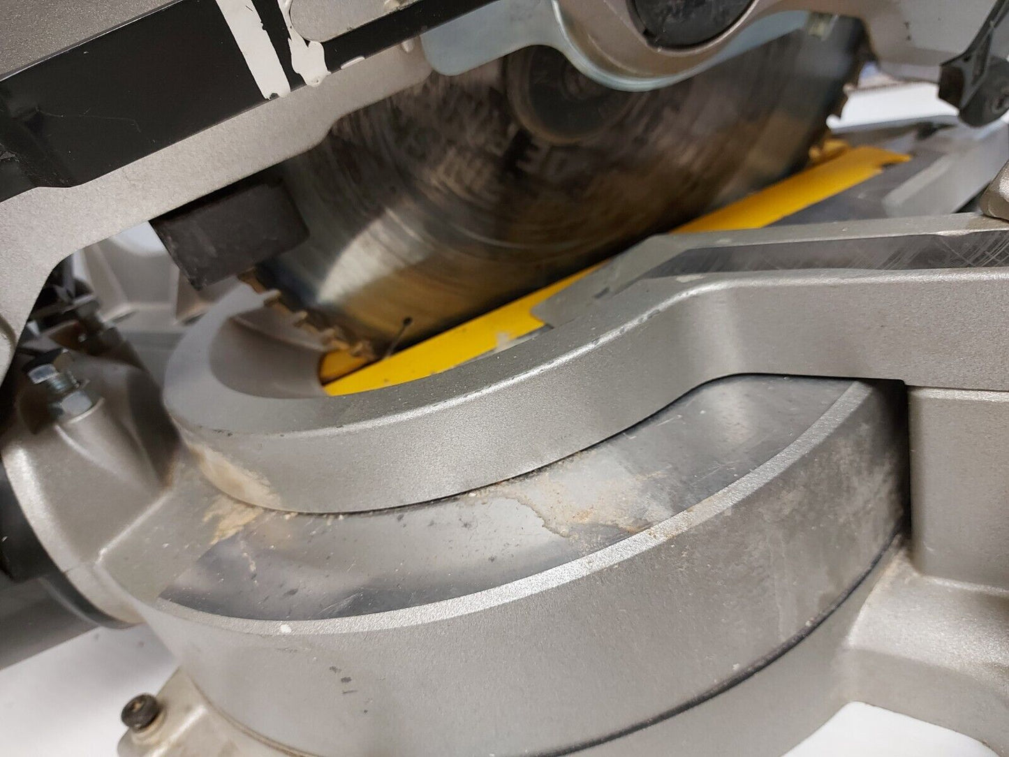 (N82807-1) DeWalt DW703 Mitre Saw