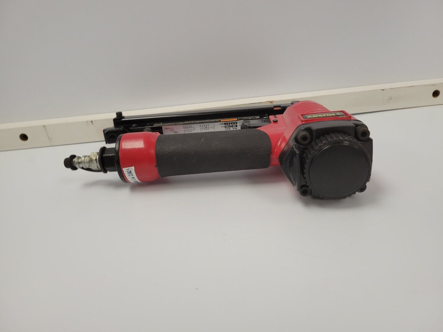 (69567-1) Husky 2 In 1 Nailer