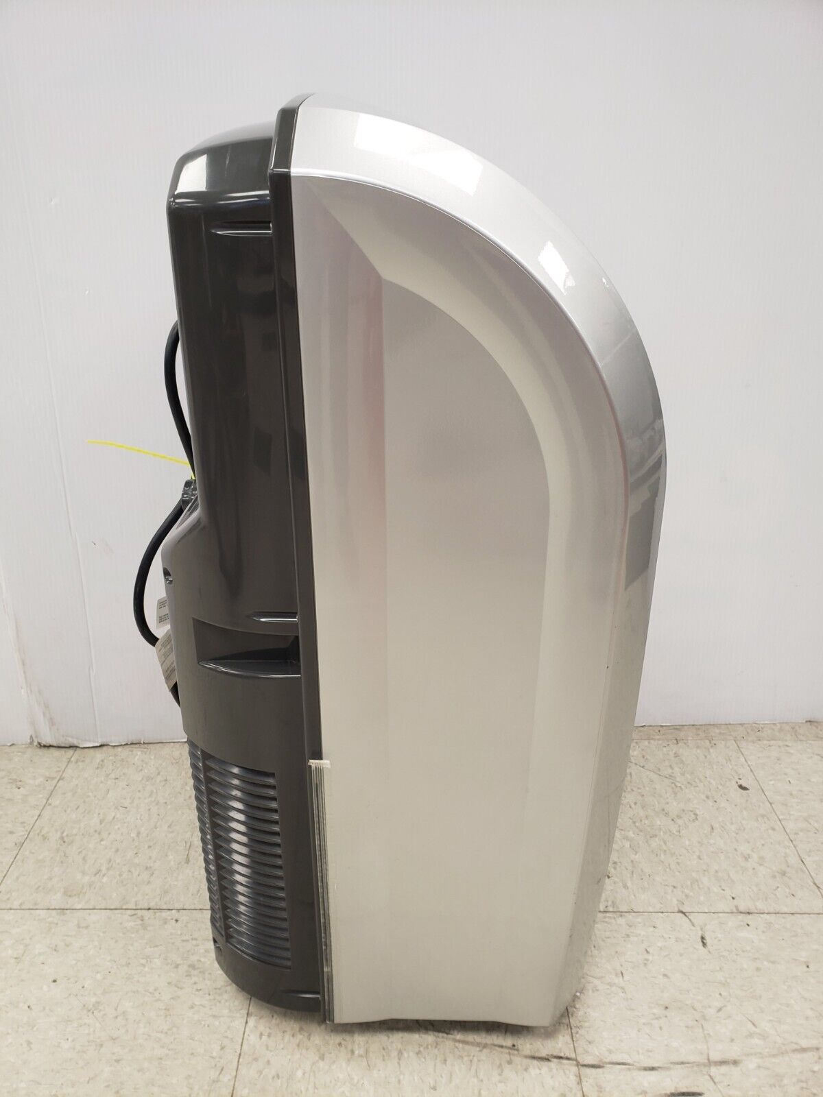 (64665-1) Whytner ARC-12S Air Conditioner