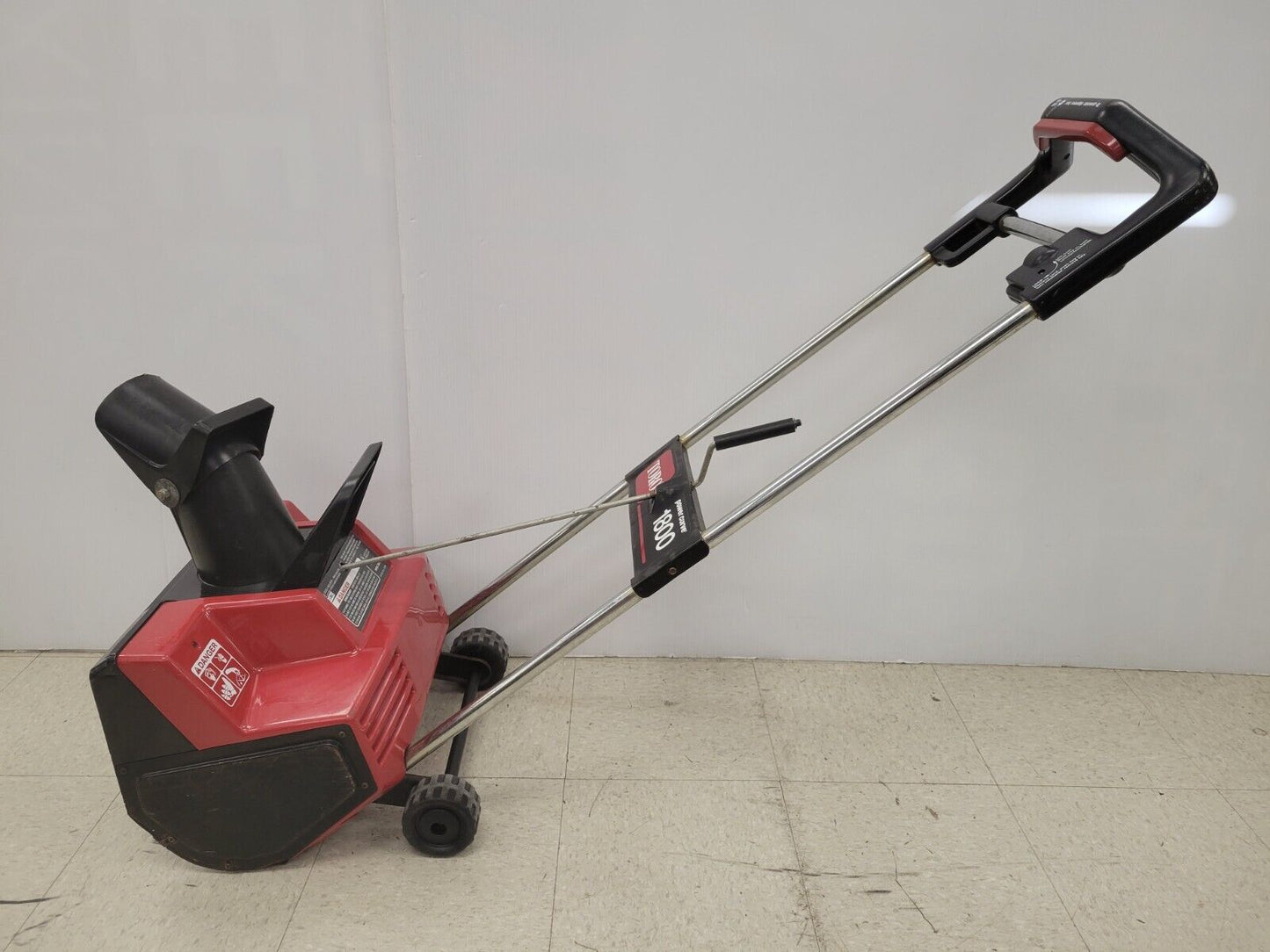 (I-36306) Toro 1800 38025 Snow Thrower