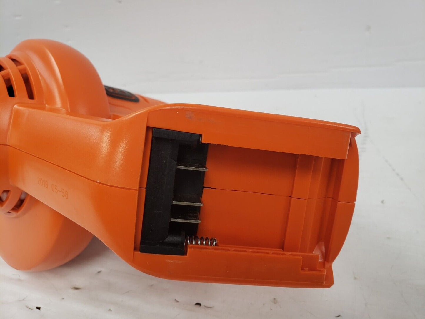 (67928-2) Black & Decker LSW221 Blower