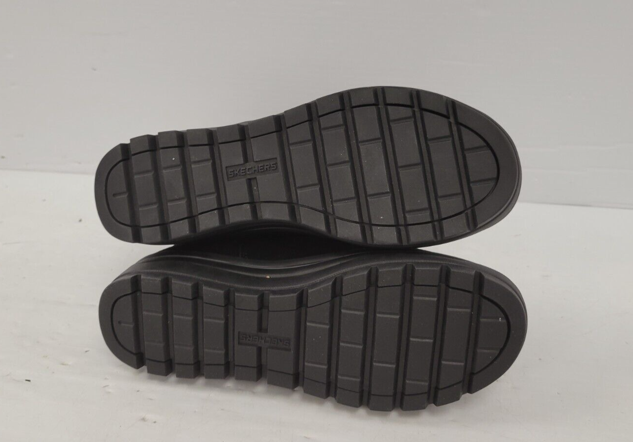 (65974-2) Sketchers 49864 Boots - Size 7.5 US