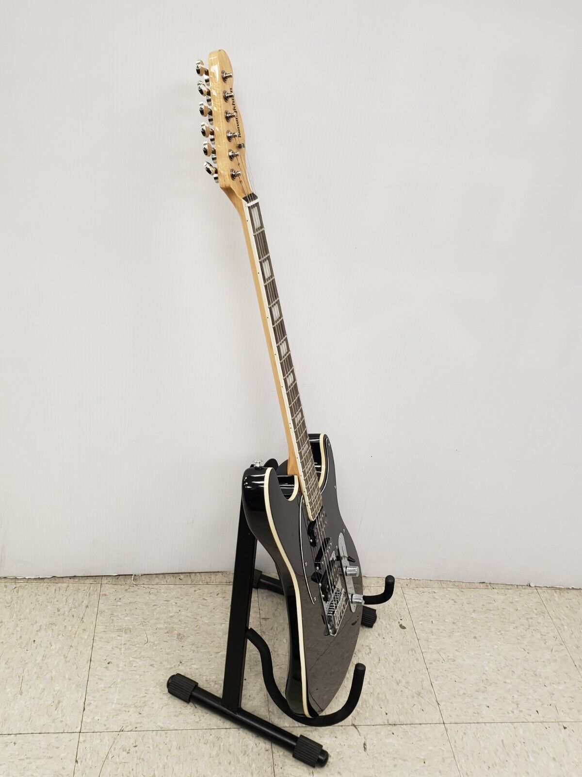 (64338-1) Kononykheen Breed Thirty Eight Guitar