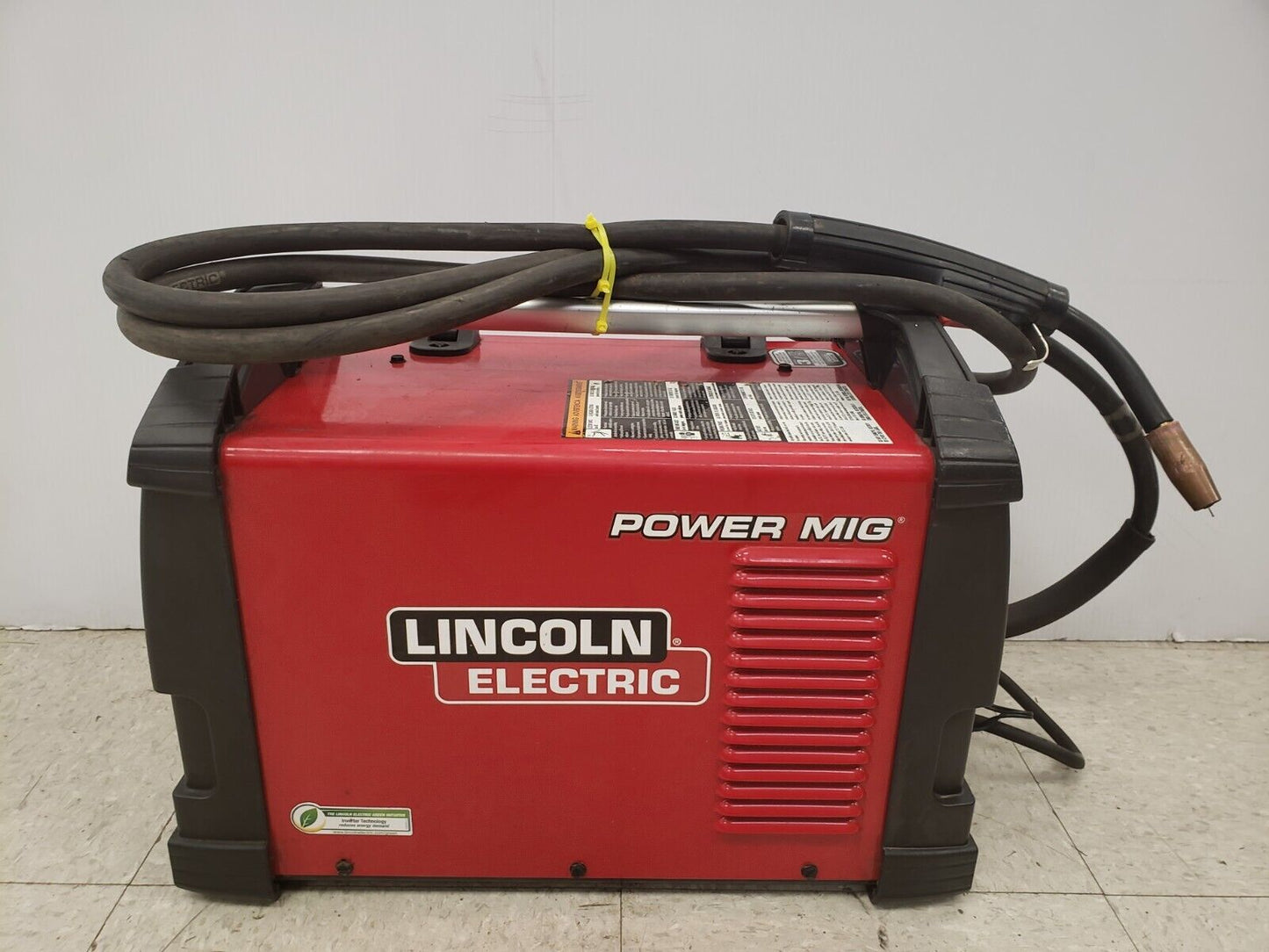 (65121-1) Lincoln Electric Power MIG 210 MP Welder