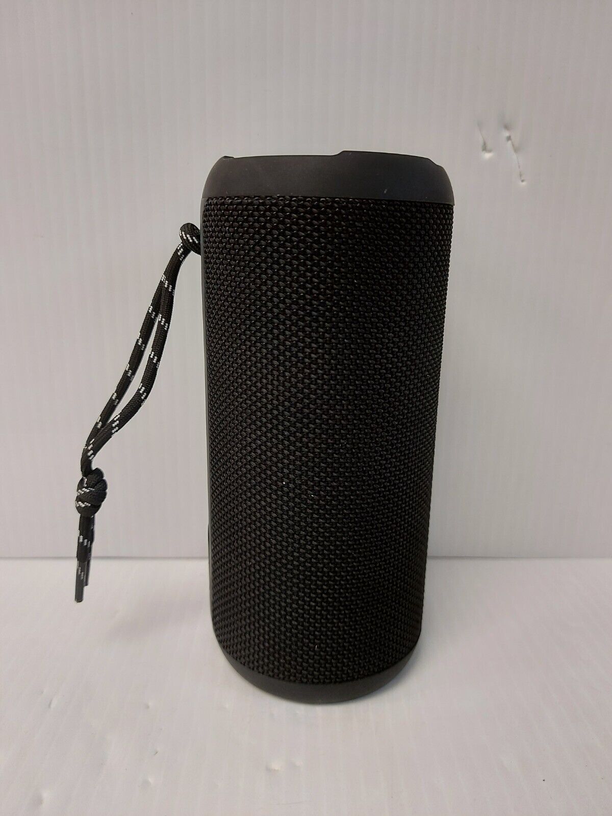 (N84695-1) Ortizan X10 Wireless Speaker