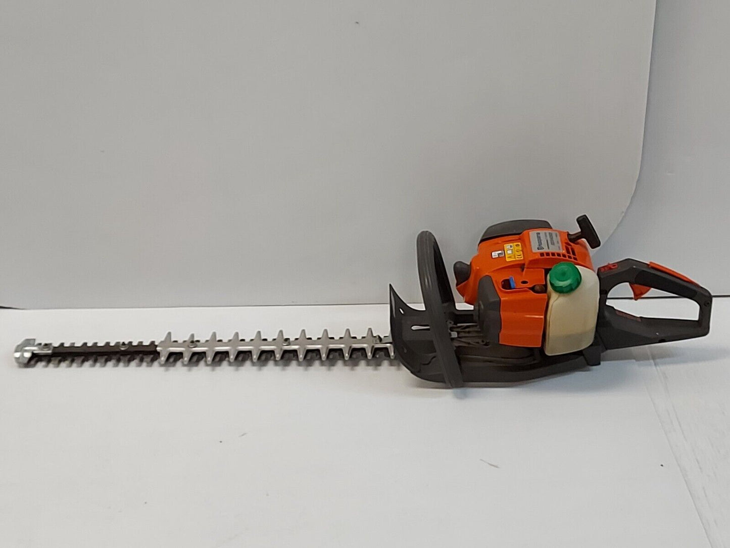 (N81996-1) Taille-haie à essence Husqvarna 325HD60