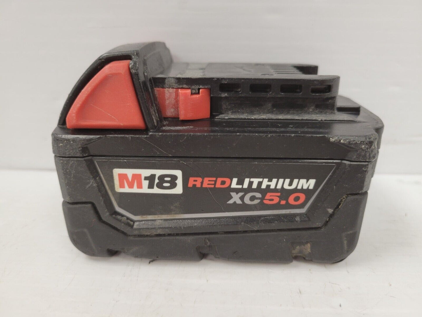 (62373-8) Milwaukee 48-11-1850 Battery