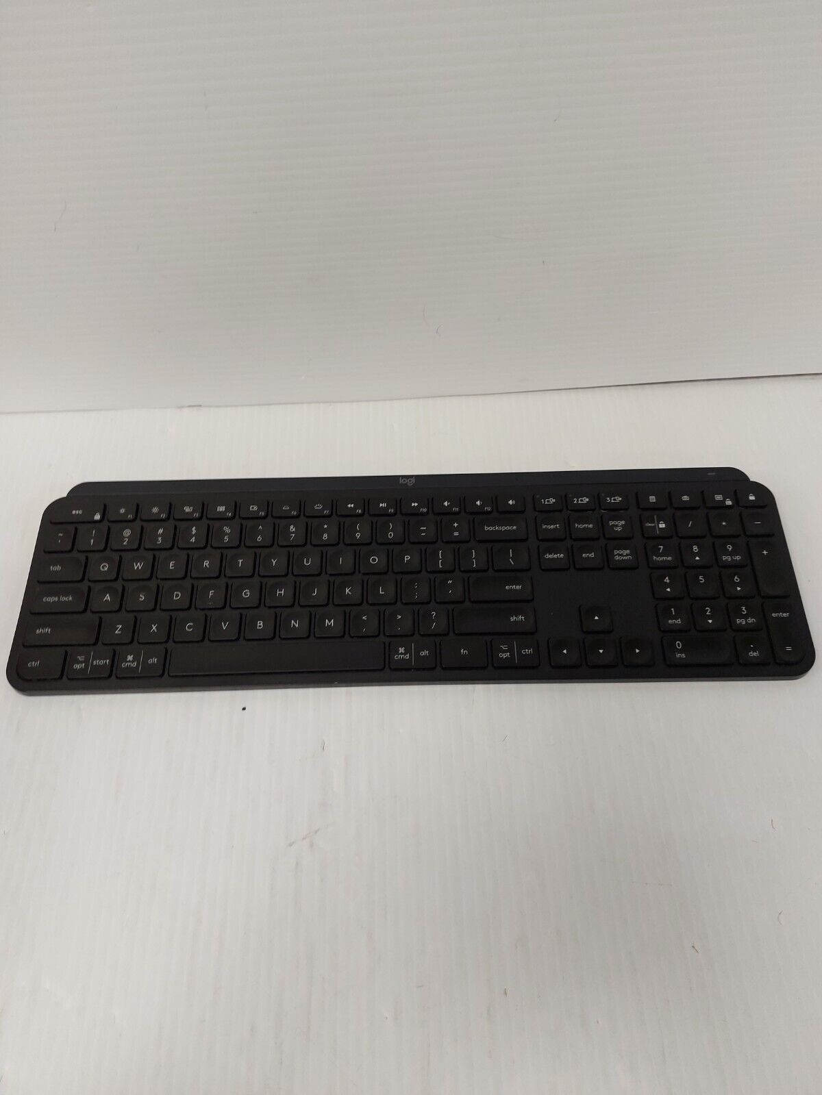 (N86445-1) Logitech Keyboard