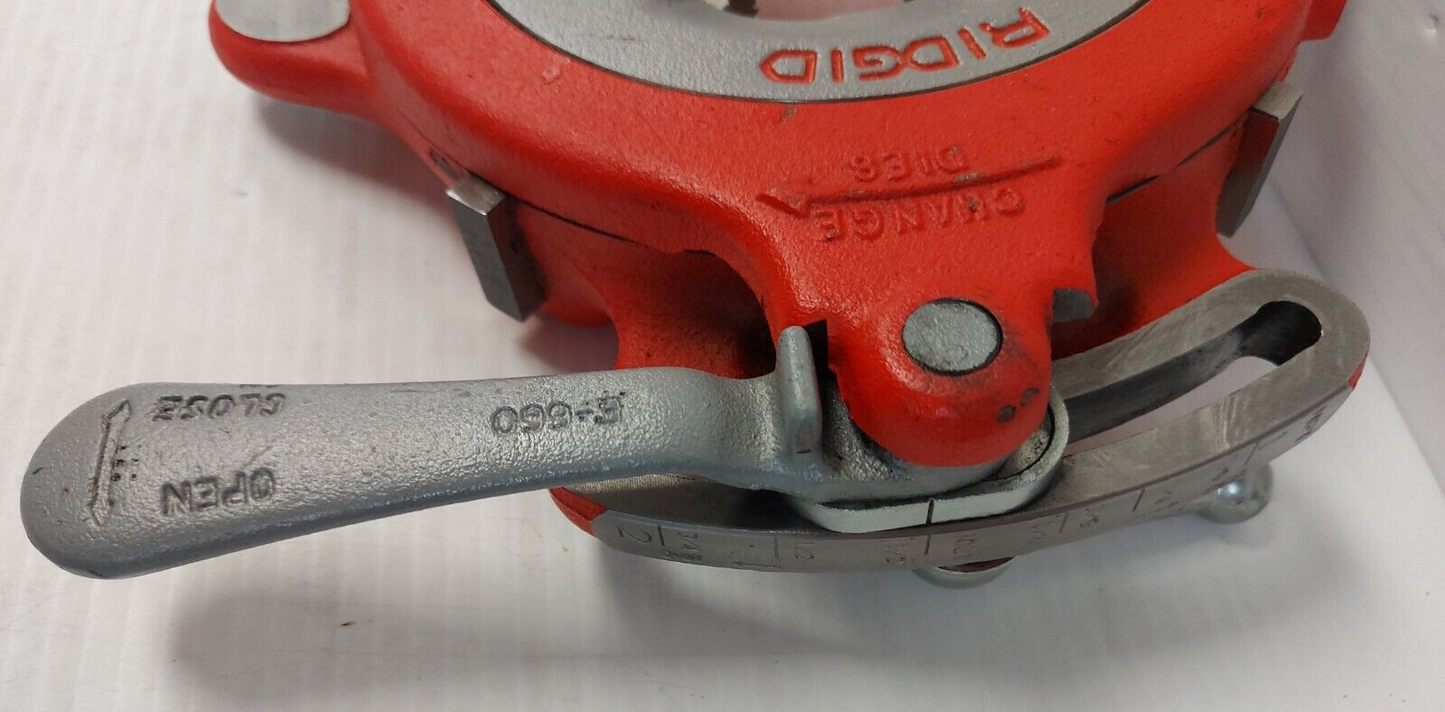 (N82328-1) Ridgid Tools NO.811A Universal Quick Opening Right Oiling Die Head