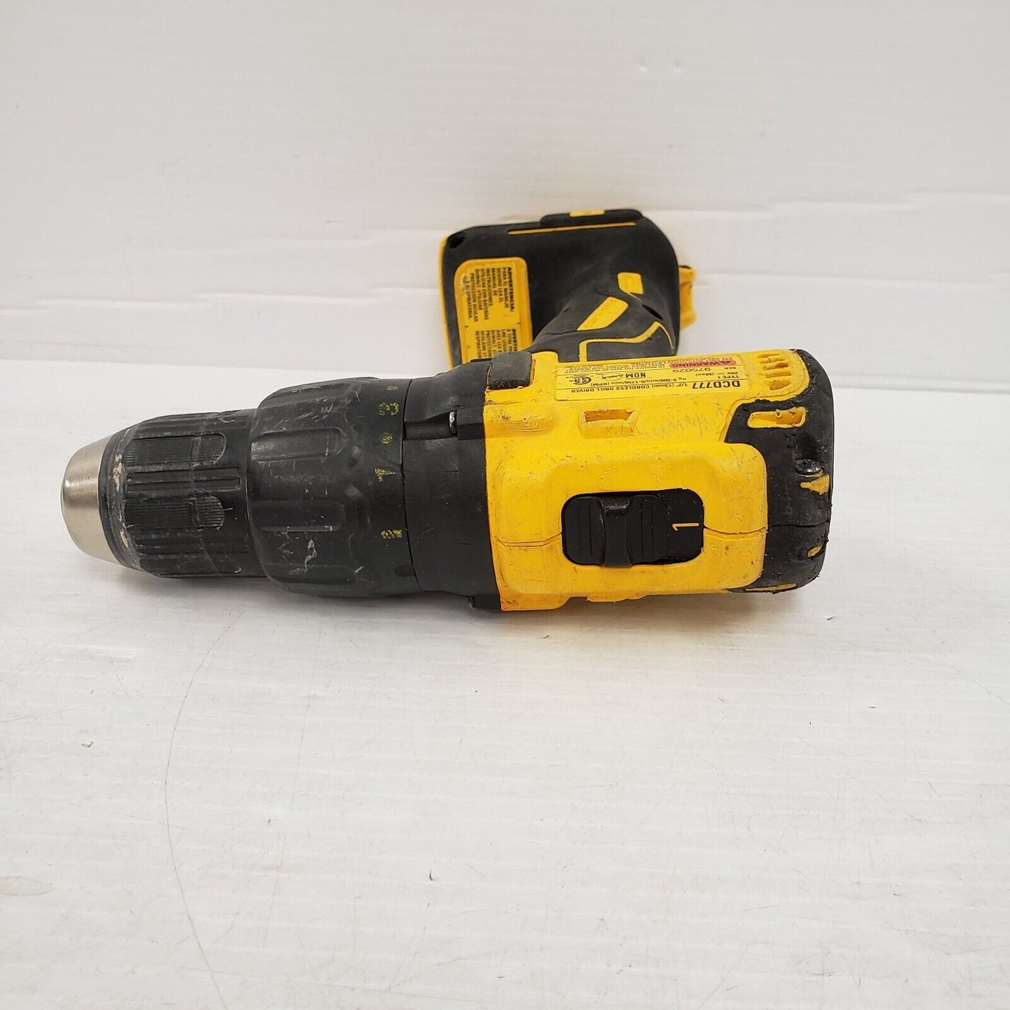 (31634-1) Perceuse Dewalt DCD777