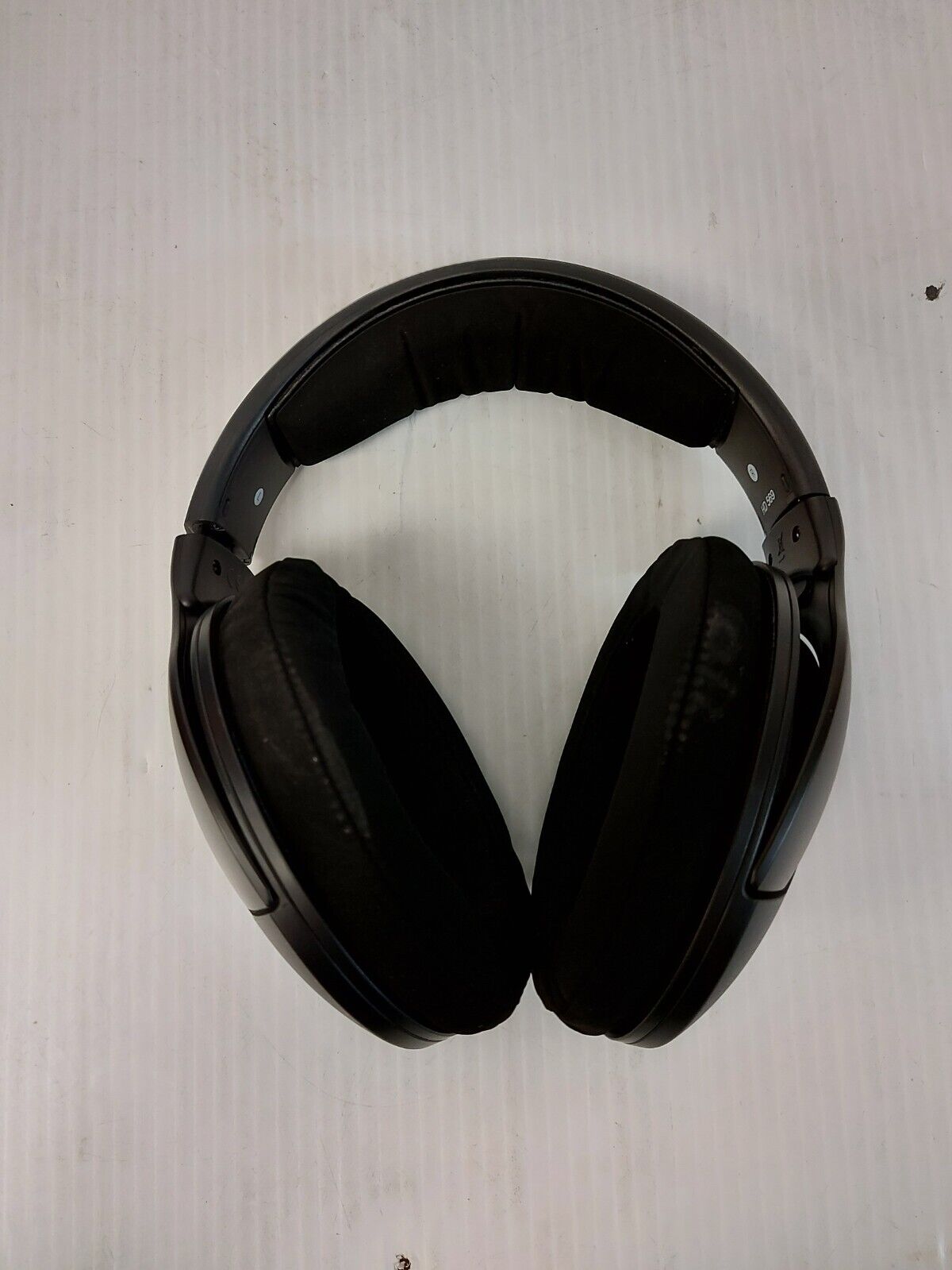 (N86225-4) Sennheiser HD569 Headphones